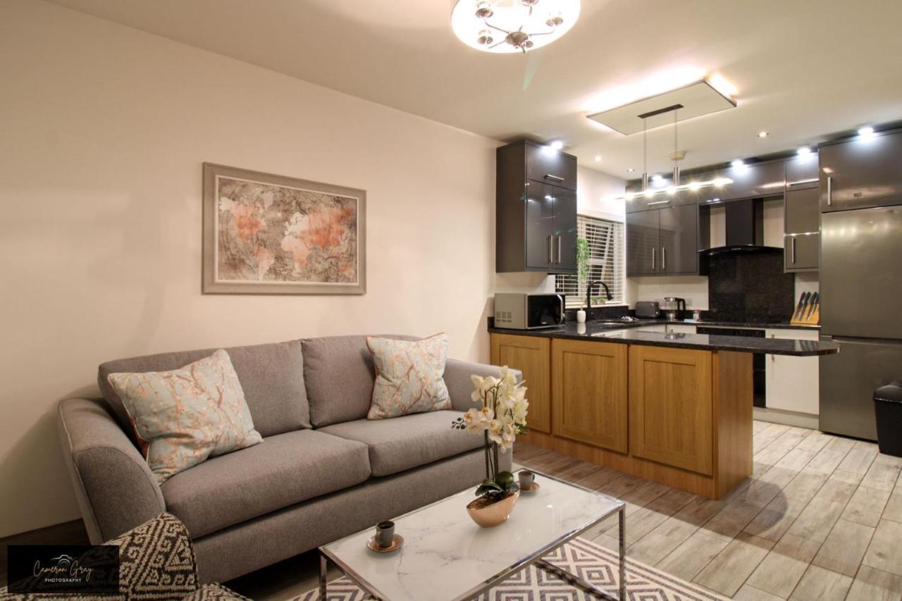 Nice 2 Bed House, Office, Wi-Fi, Free Parking Belfast Exterior photo